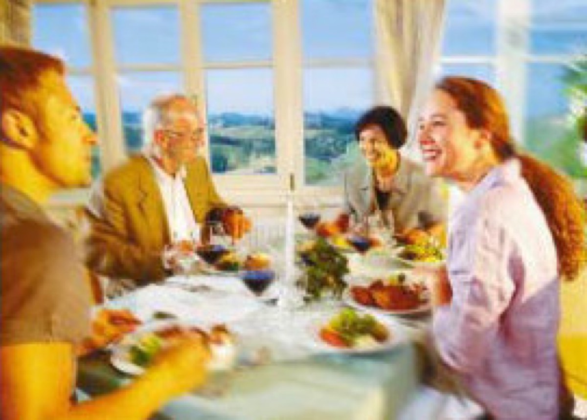 Restaurant_2.jpg